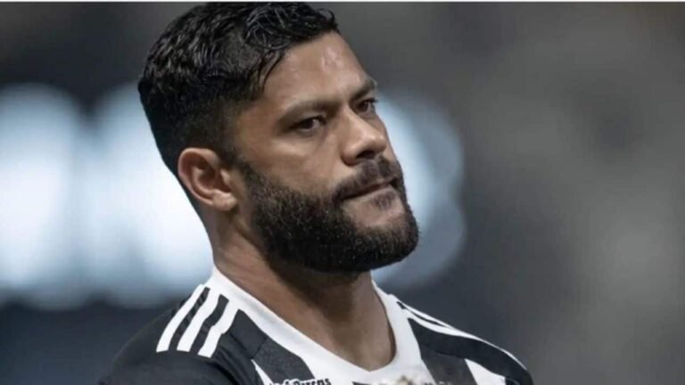 1743309045_portaldogremista.com_.br-hulk-desabafa-sobre-brasileirao-antes-de-gremio-x-atletico-mg-hulk-desabafa.jpeg