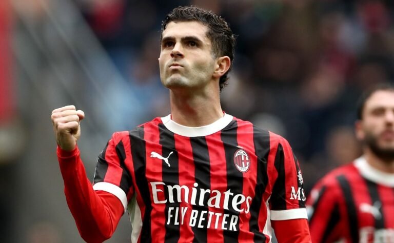 Outra estrela da Premier League em dificuldades para reviver na série After Christian Pulisic? Milan tem como alvo o vencedor da Liga dos Campeões da UEFA do Manchester City