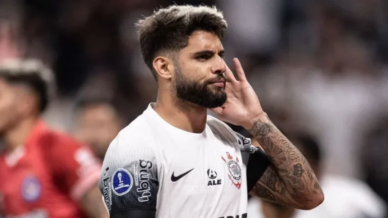 Yuri-Alberto-passa-Ronaldo-em-numero-de-gols-no-Corinthians-e1728564421721.webp.webp