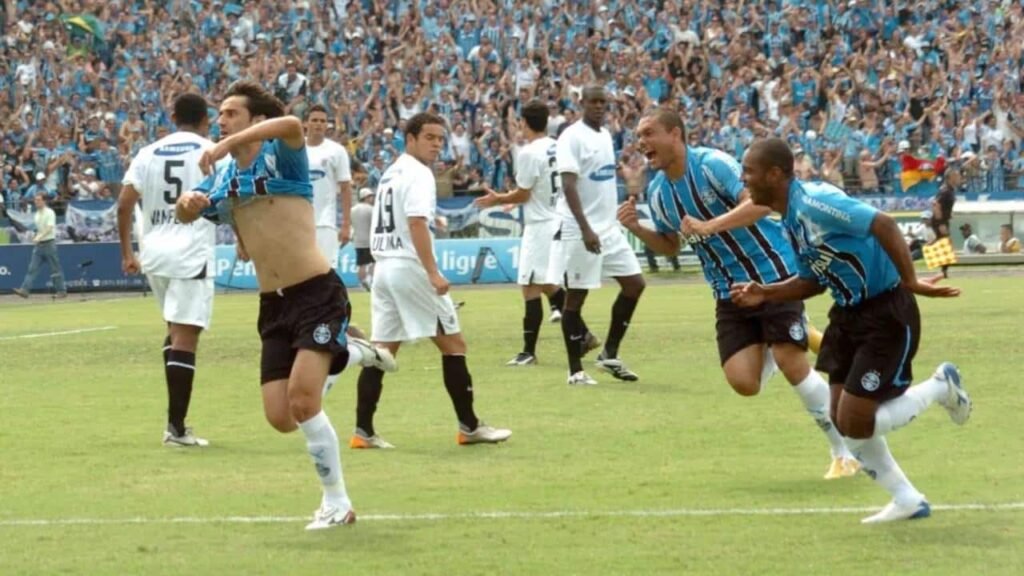 portaldogremista.com_.br-gremio-costuma-castigar-o-corinthians-no-brasileirao-e-2007-comprova-isso-en.jpeg