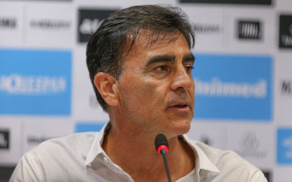 portaldogremista.com_.br-gustavo-quinteros-gremio-5-gustavo-quinteros-gremio-5.jpg