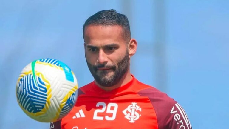 thiago-maia-internacional-flamengo-santos.jpg