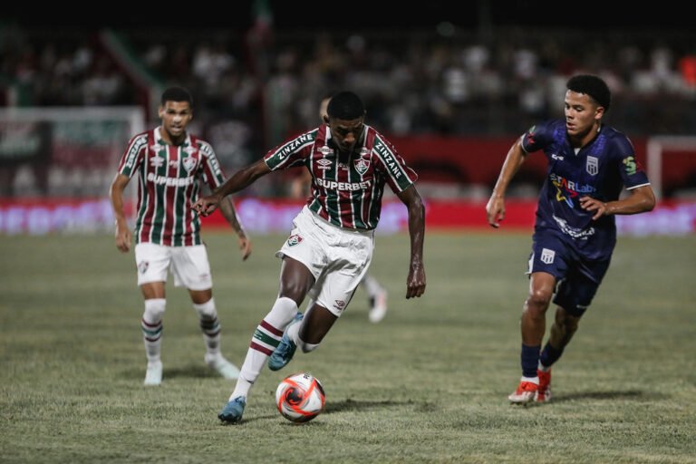 wallace-davi-fluminense-marica.jpg