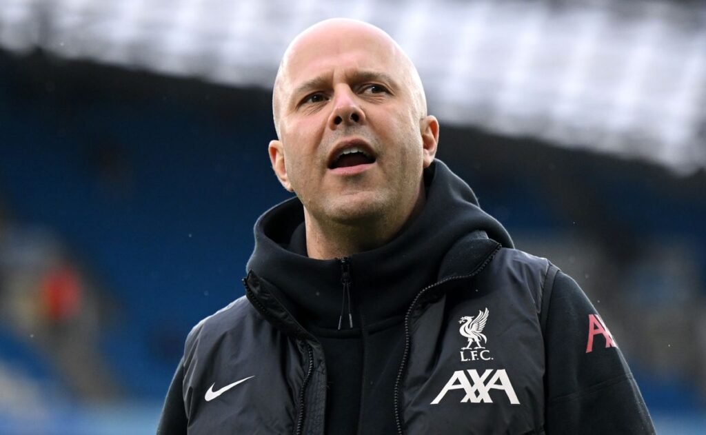 A assinatura de US $ 110 milhões em Liverpool na saída depois de lutar sob o slot de Arne