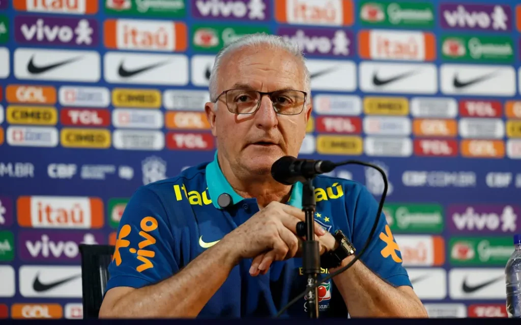 Dorival-Junior-durante-coletiva-de-imprensa-da-Selecao-Brasileira-scaled-aspect-ratio-512-320.webp.webp