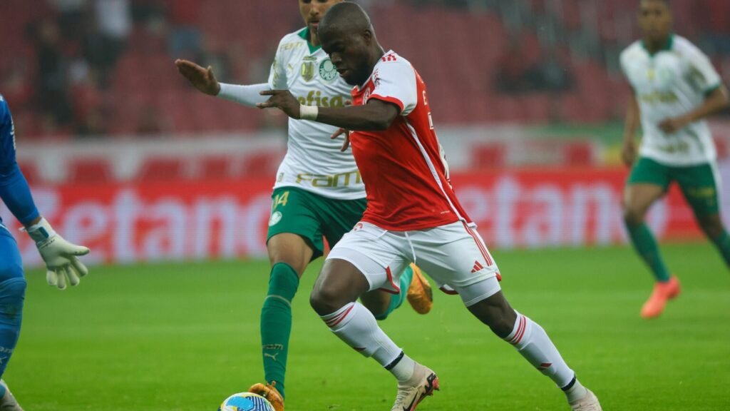 Enner-Valencia-Palmeiras-1-1024x576.jpg