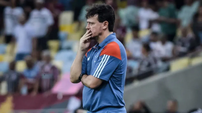 FERNANDO-DINIZ-EM-FLUMINENSE-X-CRUZEIRO.jpg.webp.webp
