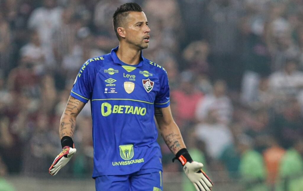 Fabio-goleiro.jpg