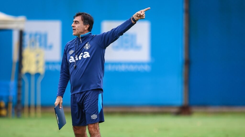 Gustavo-Quinteros.jpg
