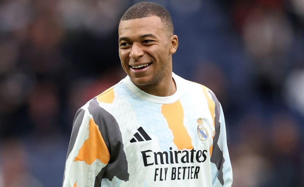 Kylian Mbappe nomeia dois Ballon d'Or Legends como sua inspiração para se tornar um fã do Real Madrid