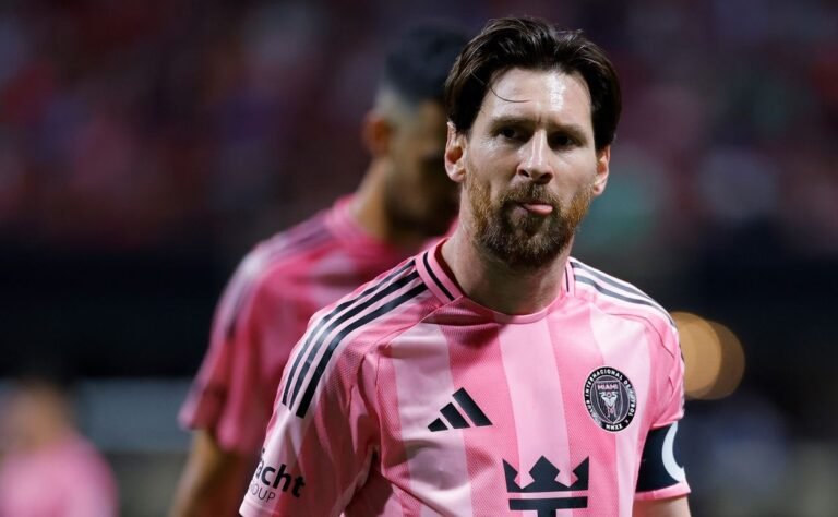 Lionel Messi poderia ser definido para retorno emocional? Oferta de contrato de quatro meses em cima da mesa e possível reunião de companheiro de equipe ex-Aregentina-mas não em Barcelona