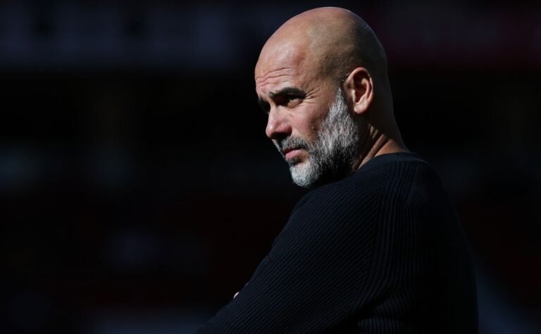Pep Guardiola se concentra em renovar o Manchester City, com potencial oferta de US $ 100 milhões para um jogador