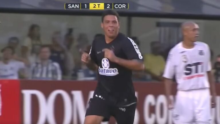 Santos-1-x-3-Corinthians-final-2009-Paulistao.jpg