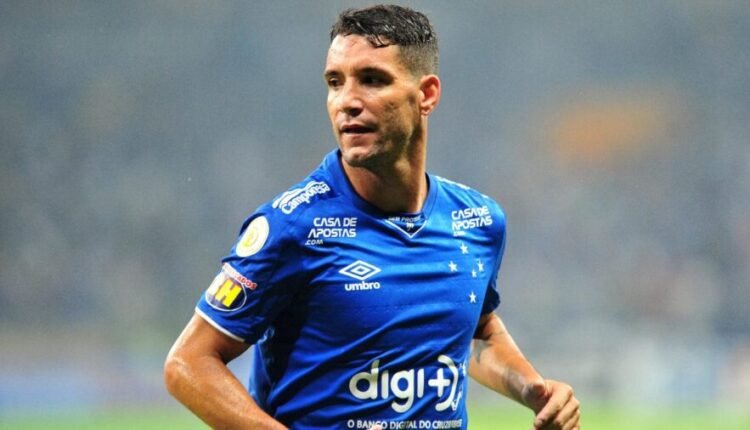 Thiago-Neves-aposentadoria-750x430-1.jpeg
