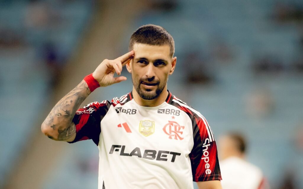 arrascaeta-comemoracao-flamengo-x-gremio-brasileirao.jpg
