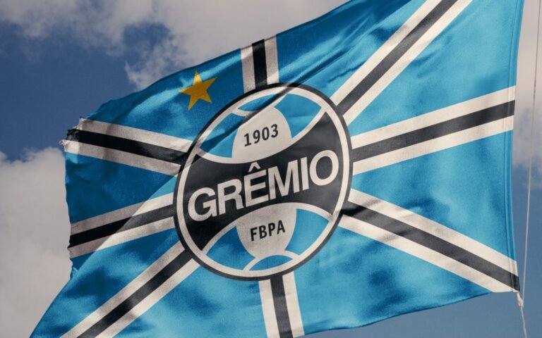 bandeira-gremio-time-gaucho-porto-alegre.jpg
