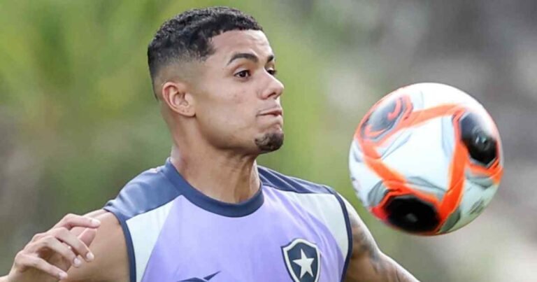 botafogo-vitinho-lopes-e-transferido-newton-fica-e-danilo-barbosa-rejeita-propostas.jpg