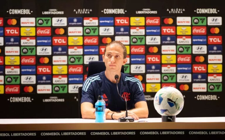 filipe-luis-coletiva-flamengo-x-cordoba-libertadores.jpg