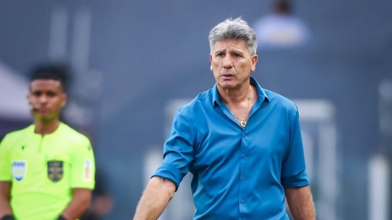 gremio-comete-erro-infantil-e-renato-gaucho-detona-elenco-e_widelg.jpg