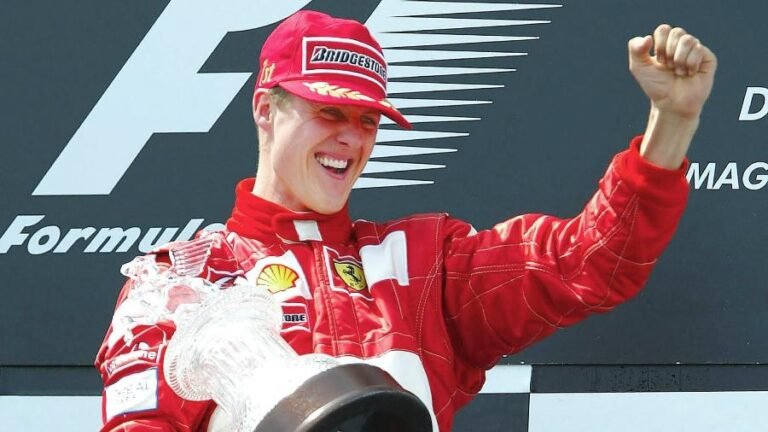 michael-schumacher-foi-pentacampeao-da-formula-1-em-2002-1658093218742_v2_900x506.jpg