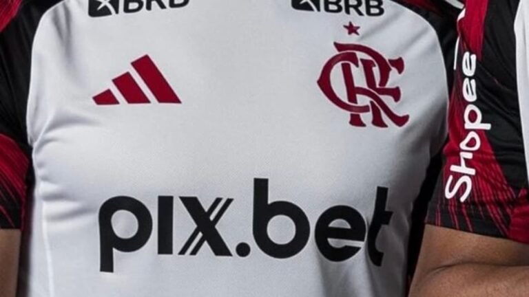 nova-camisa-Flamengo-aspect-rati.jpg