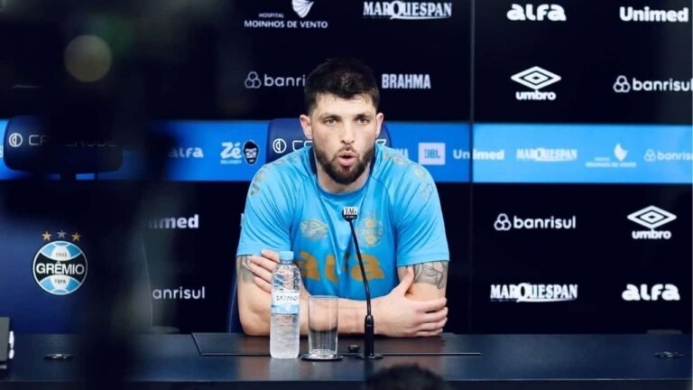 portaldogremista.com_.br-coletiva-de-tiago-volpi-vaga-honesta-na-final-expectativa-para-o-grenal-e-de.jpeg