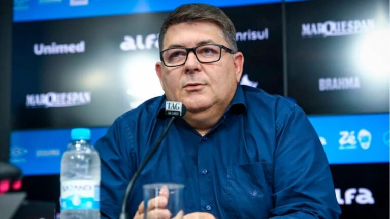 portaldogremista.com_.br-dirigente-do-gremio-descarta-saida-de-quinteros-neste-momento-alexandre-ross.jpeg