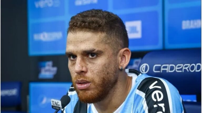 portaldogremista.com_.br-o-fator-emocional-que-pesou-para-o-inicio-de-cuellar-no-gremio-gustavo-cuell.jpeg