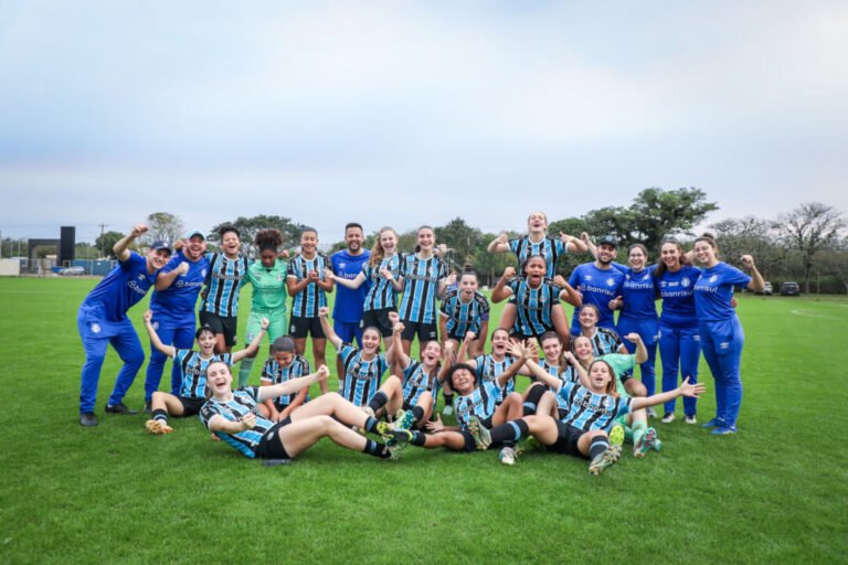 portaldogremista.com_.br-selecao-brasileira-sub-17-convoca-3-atletas-do-gremio-sub17-gremio.jpg