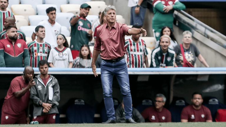 renato-gaucho-e-o-tecnico-do-fluminense-113845.webp.webp