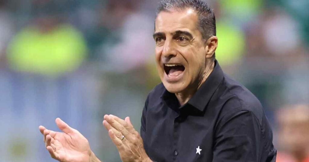 renato-paiva-abre-o-jogo-sobre-patrick-de-paula-rwan-cruz-e-novas-estrategias-no-botafogo.jpg