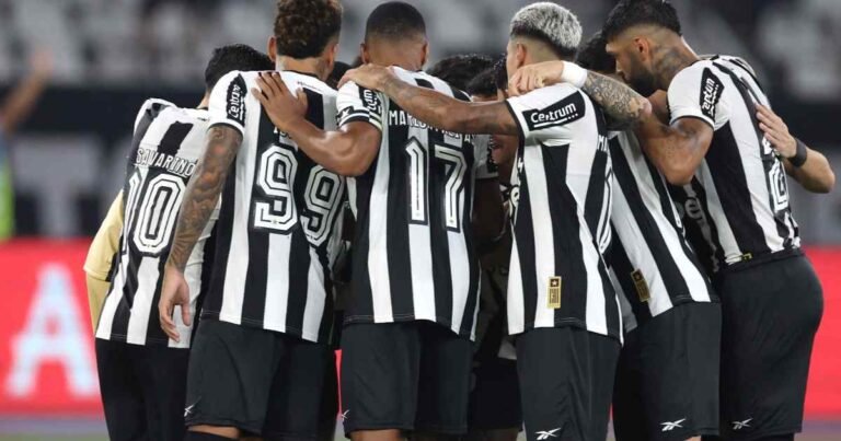 vasco-multa-reforcos-e-mais-o-botafogo-tem-tudo-para-agitar-2025.jpg